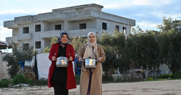 Kadirli Ev Hanımları İftar İçin Bir Araya Geldi