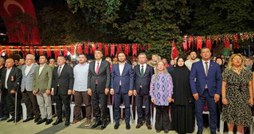 Kâğıthane Meydanı’nda 15 Temmuz Demokrasi ve Millî Birlik Günü nöbeti