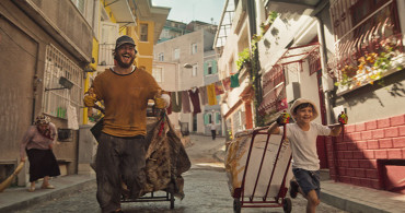 Kağıttan Hayatlar Film Konusu