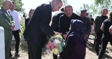 Kahramankazan'da 15 Temmuz şehitleri kabirleri başında anıldı