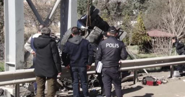 Kahramankazan'da Trafik Kazası: 4 Ölü, 13 Yaralı