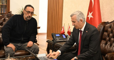 Kahramanmaraş Valisi Ünlüer, Yılın Kareleri Oylamasında Yer Aldı