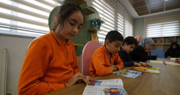 Kahramanmaraş'ta Anneler ve Çocuklar Kitap Okuma Etkinliğinde Bir Araya Geldi