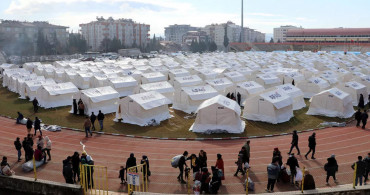 Kahramanmaraş’ta çadır kentler kurulmaya başlandı
