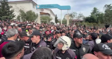 Kahramanmaraş'ta Öğrenci Yakınları ile Güvenlik Güçleri Arasında Arbede