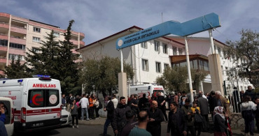 Kahramanmaraş’ta Ortaokulda Gerçekleşen silahlı saldırıda 9 kişi hayatını kaybetti.