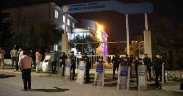 Kahramanmaraş'taki Okul Saldırısının Ardından Temizlik Çalışmaları Başlatıldı