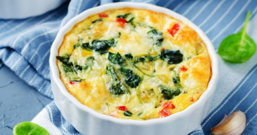 Kahvaltı Önerisi: Sebzeli Frittata Kekleri 