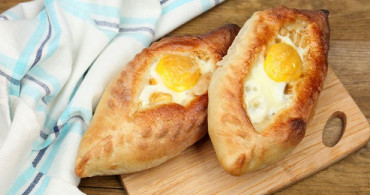 Kahvaltı Sofralarında Enfes Bir Lezzet: Haçapuri! Haçapuri Nasıl Yapılır?