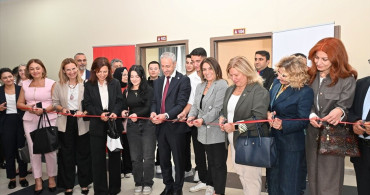 KAİSDER Desteğiyle Hatay Mustafa Kemal Üniversitesi'nde Yeni Dil Laboratuvarları Açıldı