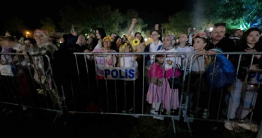 Kakava Şenlikleri'nde Tarık Mengüç'ün Coşkulu Performansı