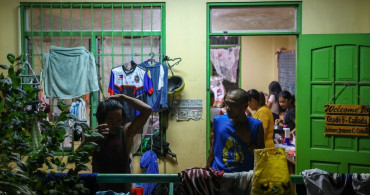 Kalmaegi Tayfunu Filipinler'de Can Alıyor