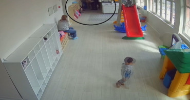 Kameradan Görülen Tehlike: Okul Müdürü Hayat Kurtardı