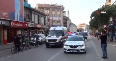 Kamu Araçları Siren Çalarak Maske ve Sosyal Mesafe Uyarısı Yaptı