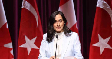 Kanada Dışişleri Bakanı Anand: Kanada ile Türkiye arasındaki dostluk doğru yönde gelişmeye devam ediyor