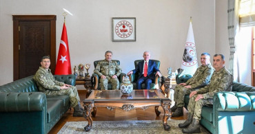 Kara Kuvvetleri Komutanı Tokel, Kırklareli Valisi Turan'ı Ziyaret Etti