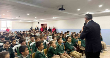 Karabük Belediye Başkanı Çetinkaya, Öğrencilerle Buluştu