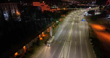 Karabük Belediyesi, içme suyu kullanmadan yeşil alanları suluyor