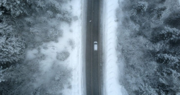Karabük, Kocaeli ve Zonguldak'ta Kar Yağışı Hayatı Olumsuz Etkiliyor