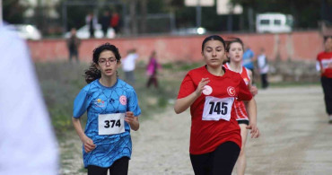 Karabük'te ANALİG Atletizm Kros 1. Etap Yarışmaları Gerçekleşti