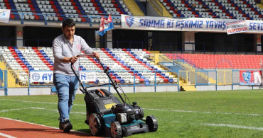 Karabük'te Dr. Necmettin Şeyhoğlu Stadyumu'nda Bakım Çalışmaları Başladı