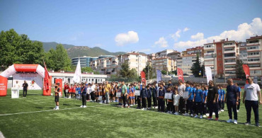 Karabük'te Okul Sporları Futbol Türkiye Birinciliği Başladı
