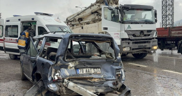 Karabük'te Otomobil Kazası: 5 Kişi Yaralandı