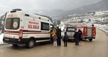 Karabük'te Tarlaya Savrulan Otomobilin Sürücüsü Yaralandı