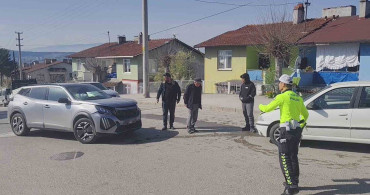 Karabük'te Trafik Kazası: 3 Yaralı