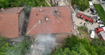 Karabük'te Yangın Hamlesi: Ev Alevlere Teslim Olmadı