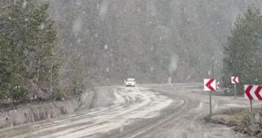 Karabük'ün Yüksek Kesimlerinde Nisan Ayında Kar Yağışı Başladı