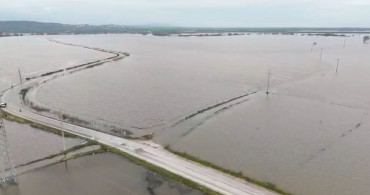 Karacabey Ovası Şiddetli Yağışlarla Sular Altında Kaldı