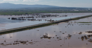 Karacabey Ovası'nda Su Baskınları: 20 Bin Dekar Alan Zarar Gördü