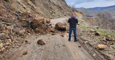 Karakoçan'da Toprak Kayması Olayı