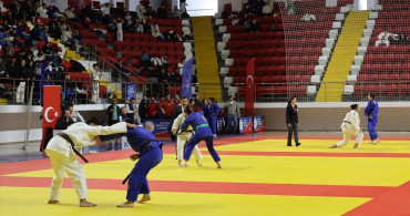 Karaman'da Okul Sporları Yıldızlar Judo Türkiye Birinciliği Tamamlandı