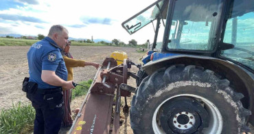 Karaman'da Traktör Şaftına Sıkışan Kişi Yaralandı