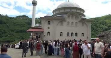 Karaoluk Mahallesi'nde Geleneksel Bayram Sevinci