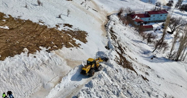 Karla Mücadele: Siirt, Batman, Şırnak, Bingöl ve Elazığ'da Ulaşım Sorunları