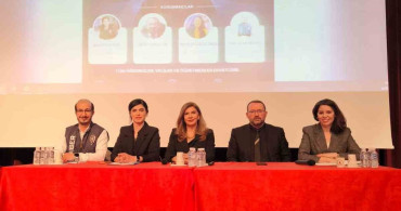Kars Emniyeti'nden Velilere Siber Güvenlik Semineri