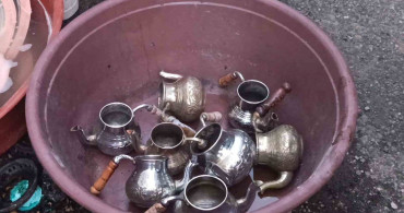 Kars sokaklarında kalaycılık geleneği devam ediyor