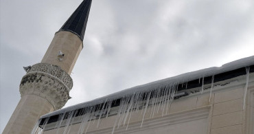 Kars ve Tunceli'de Kış Manzaraları: Kar ve Soğuk Hava Etkili