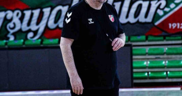 Karşıyaka Basketbol, Ahmet Kandemir ile yeni sezon için görüşecek