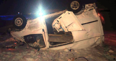 Kars'ta Şarampole Devrilen Araçta Sürücü Hayatını Kaybetti