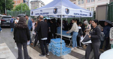 Kartal belediyesi, lgs öğrencilerine sınav günü desteği