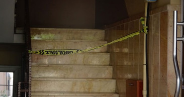 Kartal'da Apartman Dairesinde Yangın Çıktı: 1 Kişi Hayatını Kaybetti