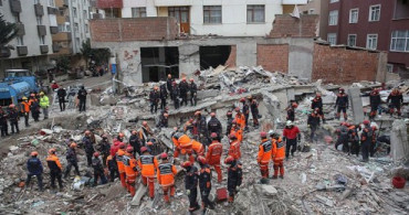 Kartal'da Çöken Bina ile Alakalı Soruşturmada 2 Kişi Tutuklandı