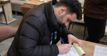 Kartepe'de Ticari İşletmelere Ruhsat Denetimleri Sürüyor