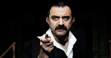 Kasaba Doktoru dizi oyuncusu İhsan kimdir? Sinan Demirer hakkında bilgiler