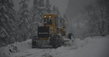 Kastamonu ve Samsun'da Karla Mücadele Devam Ediyor