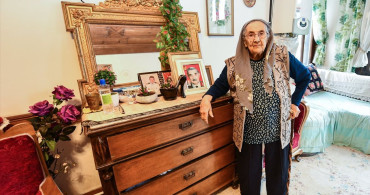 Kastamonu'da Asırlık Çınar Atiye Nineye Doğum Günü Sürprizi